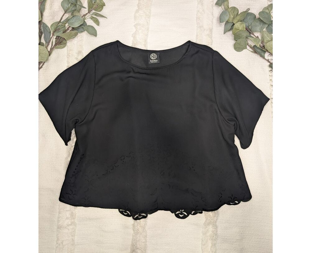 Bobeau Nordstrom Laser Cut Short Sleeve Shirt in Black
